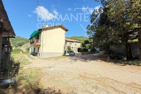 Farm i Gubbio, Perugia, Gubbio - € 330.000 | Ref: AZ374 - foto 2