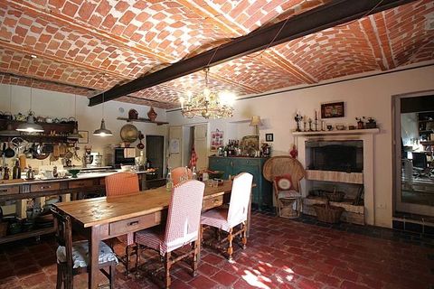 Villa i Cherasco, Cuneo, Cherasco - € 550.000 | Ref: CHE004 - foto 1