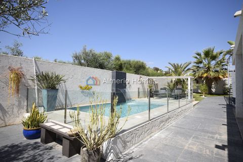 Villa i Vera, Almeria, Vera - € 649.000 | Ref: AH-14403 - foto 4