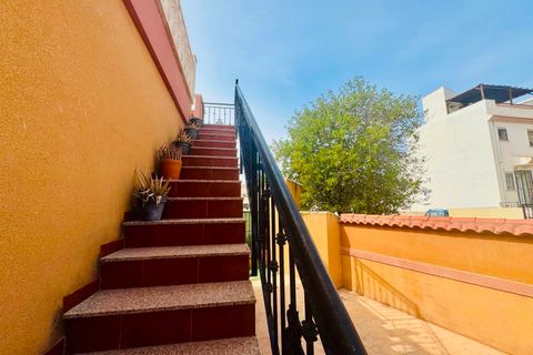 Villa i Torrevieja, Alicante, Torrevieja - € 322.400 | Ref: SH281 - foto 21