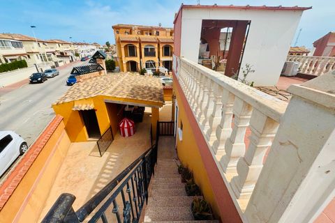 Villa i Torrevieja, Alicante, Torrevieja - € 322.400 | Ref: SH281 - foto 29