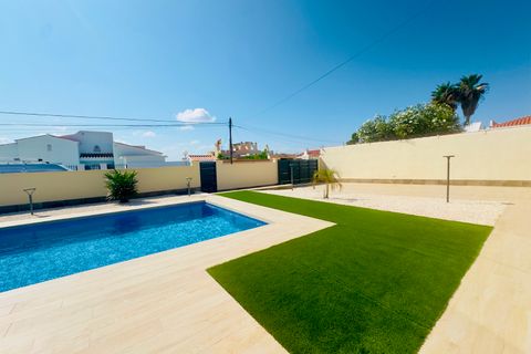 Villa a Torrevieja, Alicante, Torrevieja - € 780.000 | Ref: SH345 - foto 40