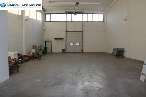 Erhvervsejendom i Termoli, Campobasso, Termoli - € 240.000 | Ref: F984 - foto 11