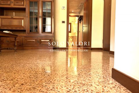 Lejlighed i Castelfranco Veneto, Treviso, Castelfranco Veneto - € 320.000 | Ref: A877 - foto 2