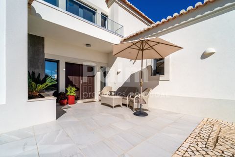 Villa i Lagoa, Faro, Lagoa - € 1.799.995 | Ref: V31078 - foto 3