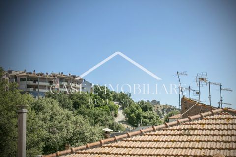 Lejlighed i Tolfa, Rome, Tolfa - € 45.000 | Ref: TOLFA, APPARTAMENTO ULTIMO PIANO - foto 16