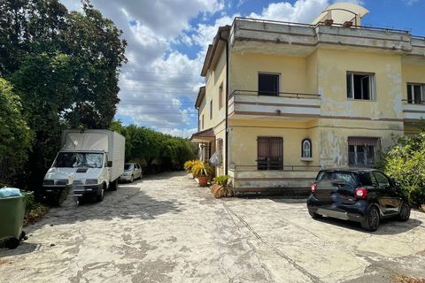 Villa i Caserta, Caserta, Caserta - € 750.000 | Ref: SIV22 - foto 1