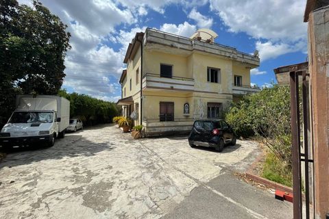 Villa i Caserta, Caserta, Caserta - € 750.000 | Ref: SIV22 - foto 2