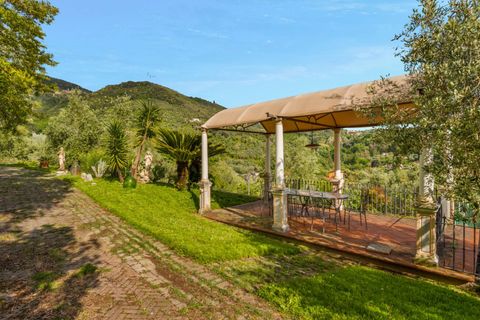 Villa i Pietrasanta, Lucca, Pietrasanta - € 2.500.000 | Ref: CBI129-2006-130472 - foto 4