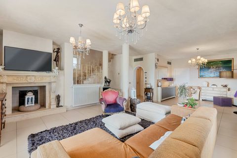 Villa i Pietrasanta, Lucca, Pietrasanta - € 2.500.000 | Ref: CBI129-2006-130472 - foto 7