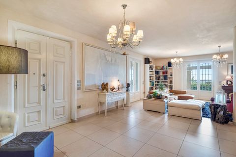 Villa i Pietrasanta, Lucca, Pietrasanta - € 2.500.000 | Ref: CBI129-2006-130472 - foto 10