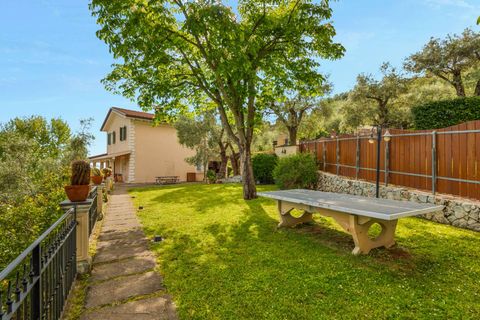 Villa i Pietrasanta, Lucca, Pietrasanta - € 2.500.000 | Ref: CBI129-2006-130472 - foto 24