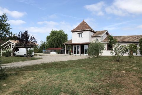 Villa i Puymiclan, Lot-et-Garonne, Puymiclan - € 315.650 | Ref: BVI82070 - foto 2