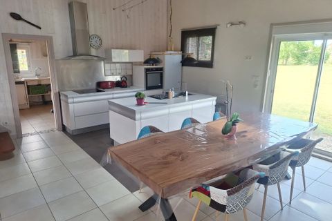 Villa i Puymiclan, Lot-et-Garonne, Puymiclan - € 315.650 | Ref: BVI82070 - foto 7