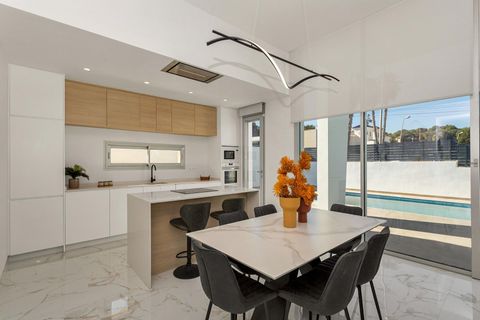 Villa i Torrevieja, Alicante, Torrevieja - € 700.000 | Ref: 21-Gv.008-776 - foto 22