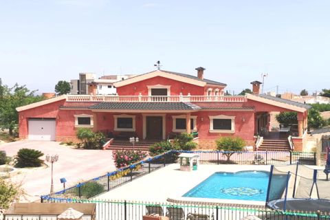 Villa i Orihuela, Alicante, Orihuela - € 450.000 | Ref: WTi4118 - foto 2