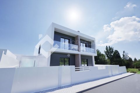 Villa i Seixal, Setubal, Seixal - € 445.000 | Ref: 332 - foto 2