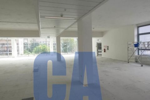 Erhvervsejendom i Milan, Milan, Milan - € 126.967 | Ref: ULAIA238 - foto 1
