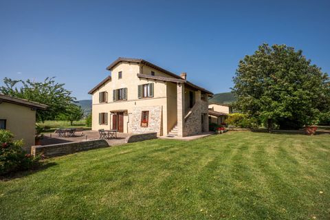 Landejendom i Spello, Perugia, Spello - € 1.050.000 | Ref: CBI134-2230-175 - foto 25