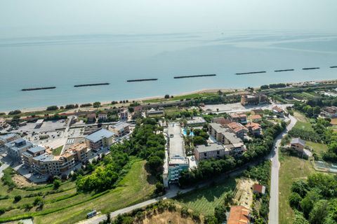 Erhvervsejendom i Massignano, Ascoli Piceno, Massignano - € 8.900.000 | Ref: CBI134-1917-185 - foto 17
