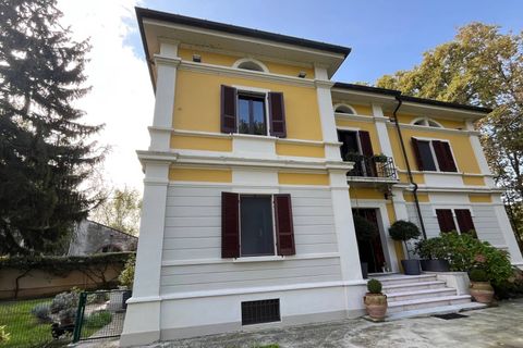 Villa a Mantua, Mantua, Mantua - € 5.000/mes | Ref: 6100 - foto 5
