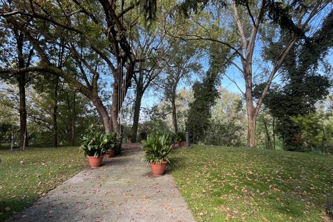 Villa a Mantua, Mantua, Mantua - € 5.000/mes | Ref: 6100 - foto 8
