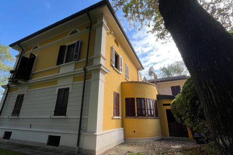 Villa a Mantua, Mantua, Mantua - € 5.000/mes | Ref: 6100 - foto 14