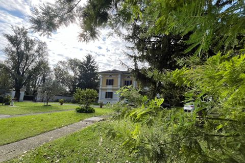 Villa a Mantua, Mantua, Mantua - € 5.000/mes | Ref: 6100 - foto 20