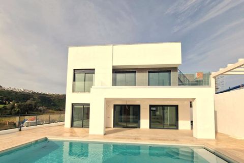 Villa i Manilva, Malaga, Manilva - € 730.000 | Ref: BLXD-1239 - foto 1