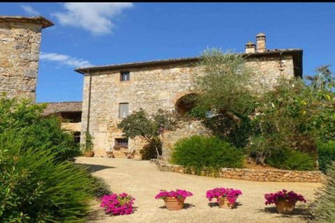 Erhvervsejendom i Sovicille, Siena, Sovicille - € 2.500.000 | Ref: SOV01-573102 - foto 1
