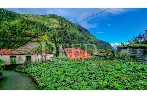 Villa i Sao Vincente, Madeira, Sao Vincente - € 120.000 | Ref: DEED/1001 - foto 1