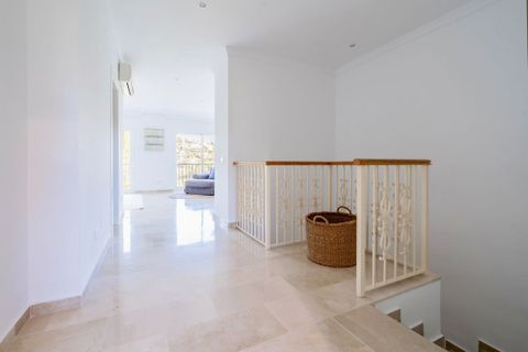 Rækkehus i La Heredia, Malaga, La Heredia - € 875.000 | Ref: R4834144 - foto 18