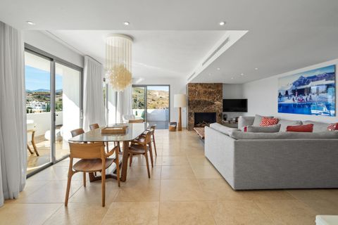 Penthouse i Benahavis, Malaga, Benahavis - € 1 250 000 | Ref: R4902580 - foto 3