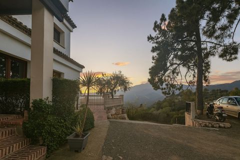 Villa a Istan, Malaga, Istan - € 1.600.000 | Ref: R4955488 - foto 24