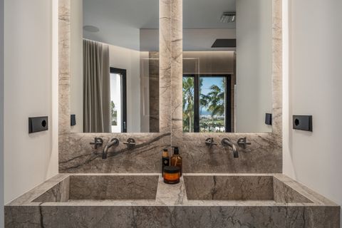 Rækkehus i La Heredia, Malaga, La Heredia - € 1.650.000 | Ref: R5039128 - foto 11