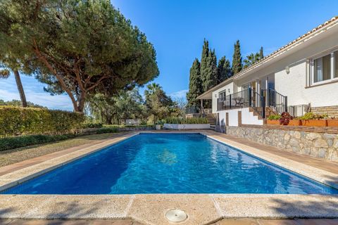 Villa a Cabopino, Malaga, Cabopino - € 1.395.000 | Ref: R5022094 - foto 5