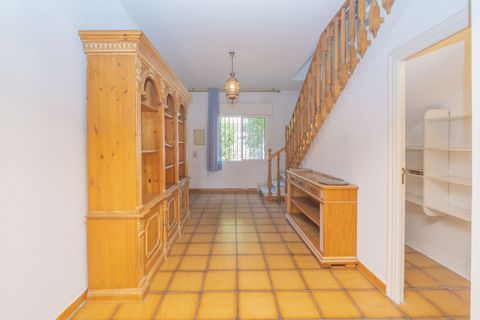 Villa i Marbella, Malaga, Marbella - € 1.125.000 | Ref: R5064568 - foto 32
