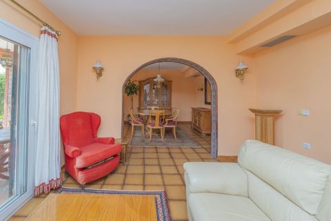 Villa i Marbella, Malaga, Marbella - € 1.125.000 | Ref: R5064568 - foto 34