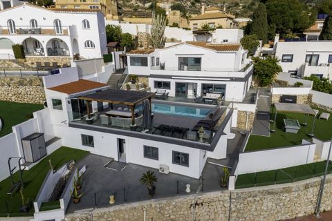 Villa a Benalmadena, Malaga, Benalmadena - € 1.399.000 | Ref: R4909465 - foto 2