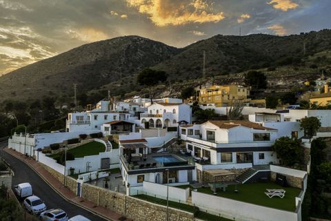 Villa a Benalmadena, Malaga, Benalmadena - € 1.399.000 | Ref: R4909465 - foto 8