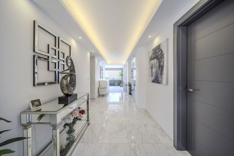 Villa a Benalmadena, Malaga, Benalmadena - € 1.399.000 | Ref: R4909465 - foto 19