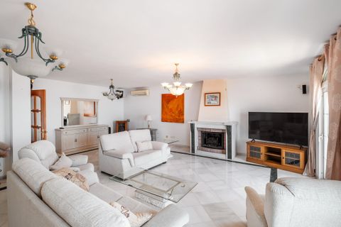 Villa a Benalmadena, Malaga, Benalmadena - € 1.395.000 | Ref: R5042326 - foto 12
