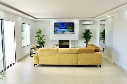 Villa a El Chaparral, Malaga, El Chaparral - € 1.800.000 | Ref: R5073133 - foto 9