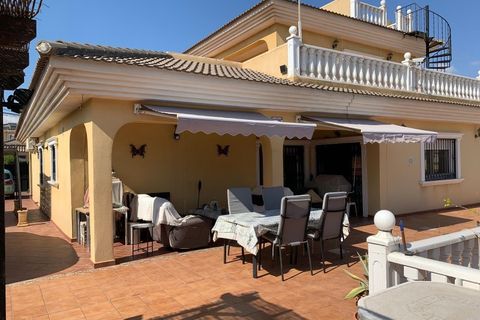 Villa i Los Balcones, Alicante, Los Balcones - € 598.000 | Ref: MLSC8050160 - foto 7