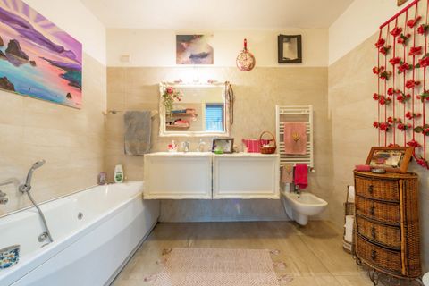 Villa i Rome, Rome, Rome - € 600.000 | Ref: pal33 - foto 9