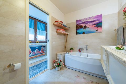 Villa i Rome, Rome, Rome - € 600.000 | Ref: pal33 - foto 11