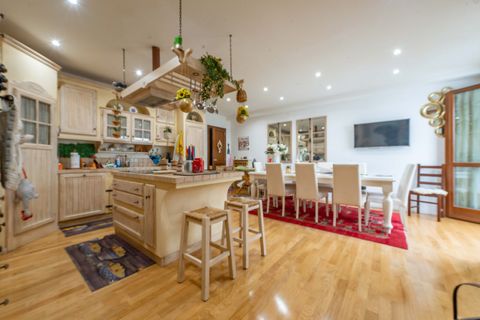 Villa i Rome, Rome, Rome - € 600.000 | Ref: pal33 - foto 12
