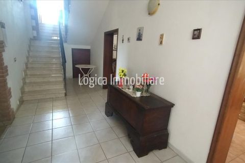 Villa i Cortona, Arezzo, Cortona - € 250.000 | Ref: CI49 - foto 8