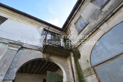 Landejendom i Stra, Venice, Stra - € 280.000 | Ref: ST299 - foto 2