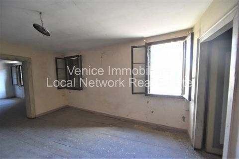 Landejendom i Stra, Venice, Stra - € 280.000 | Ref: ST299 - foto 7
